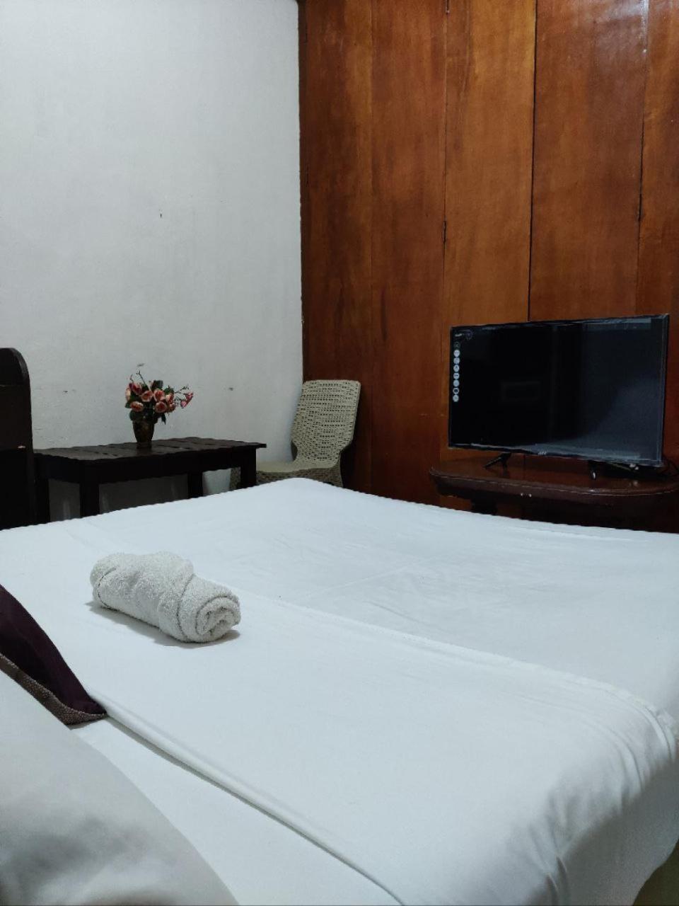 Center Parkway Pension House Kalibo Exterior foto